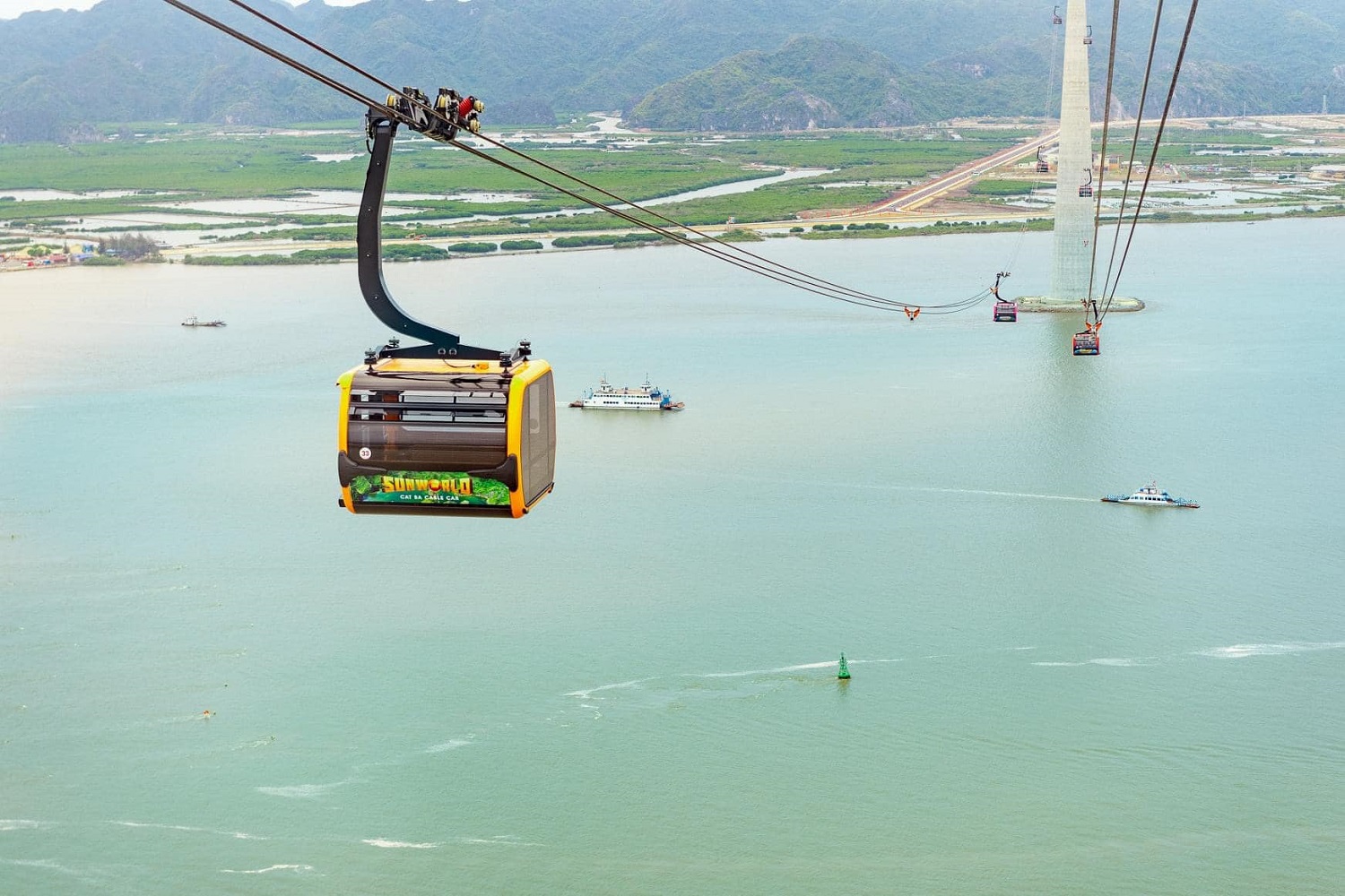 Sun world cat ba cable car [hai phong]